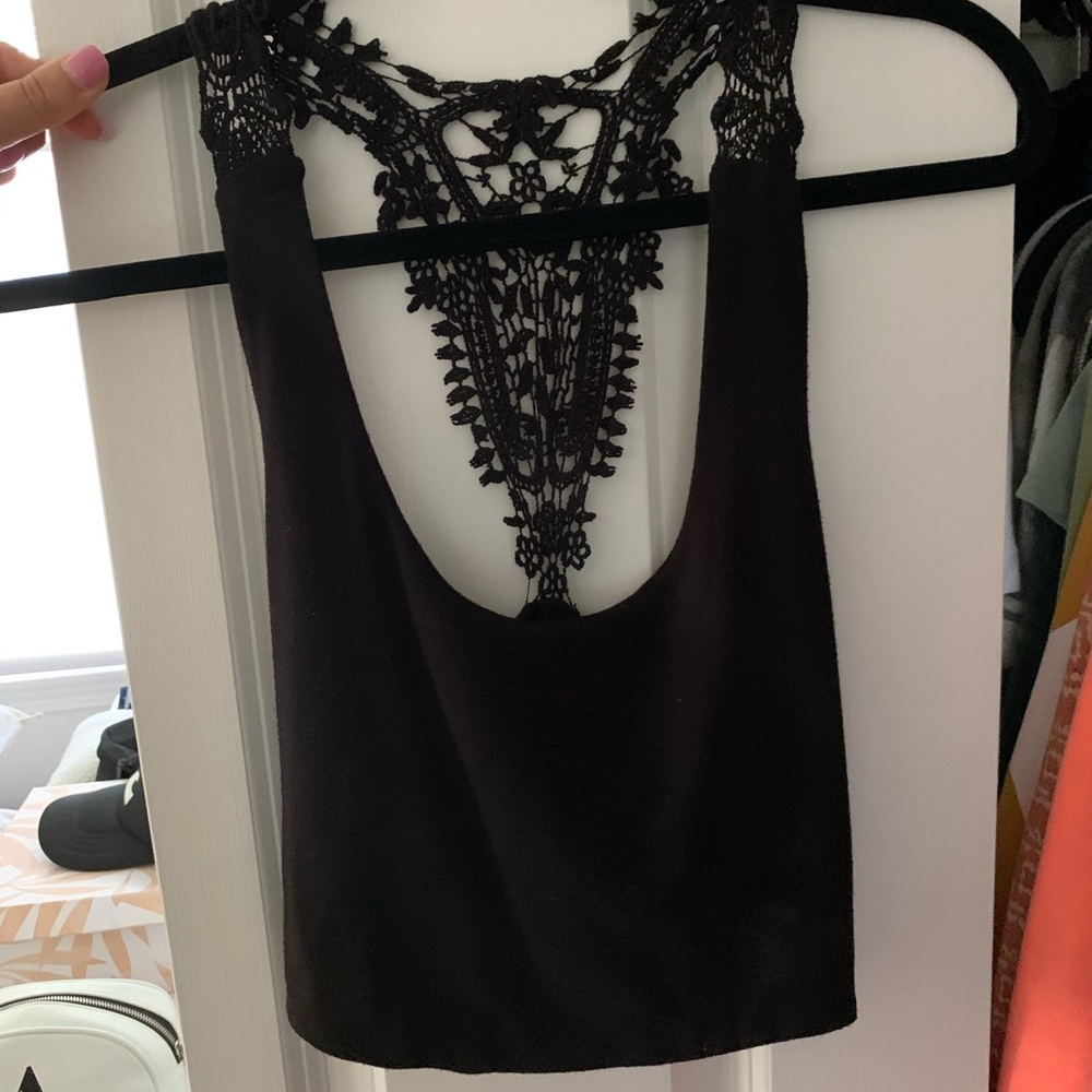 Black crop top